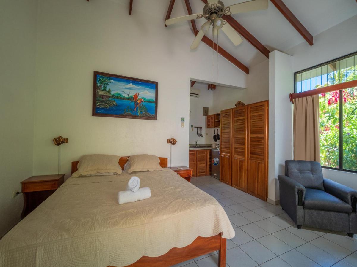 Hotel Colinas Del Sol 아테나스 외부 사진