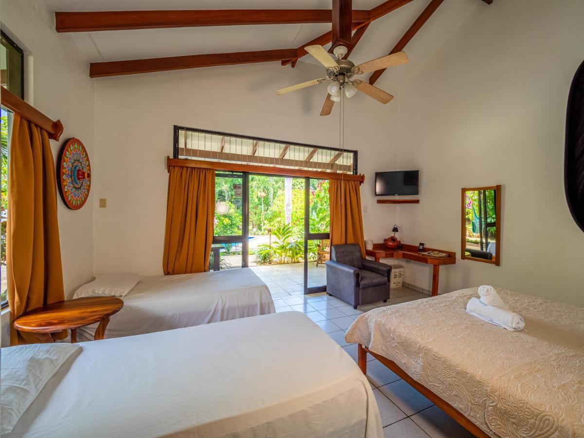 Hotel Colinas Del Sol 아테나스 외부 사진
