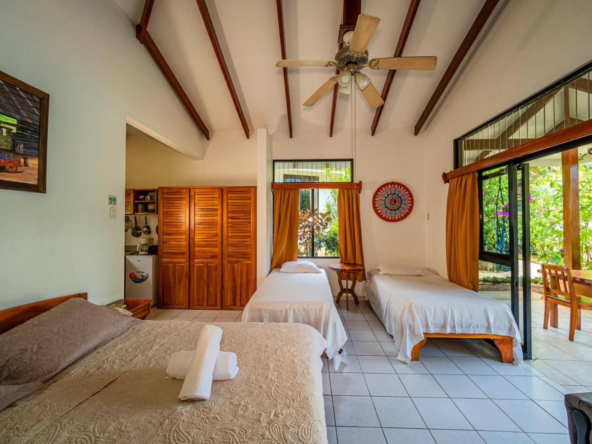 Hotel Colinas Del Sol 아테나스 외부 사진